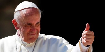 Pápež podporuje referendum o rodine